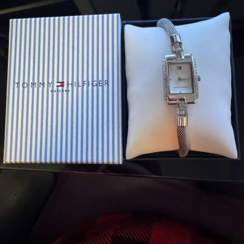 MUST GO!! Brand New Tommy Hilfiger Women's Watch
